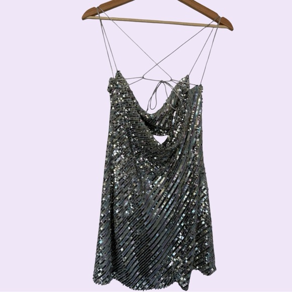 NEW! Zara Silver Sequin Mini Dress - Picture 3 of 5